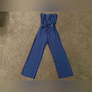 🍁Forever 21 Blue sleeveless romper size Small